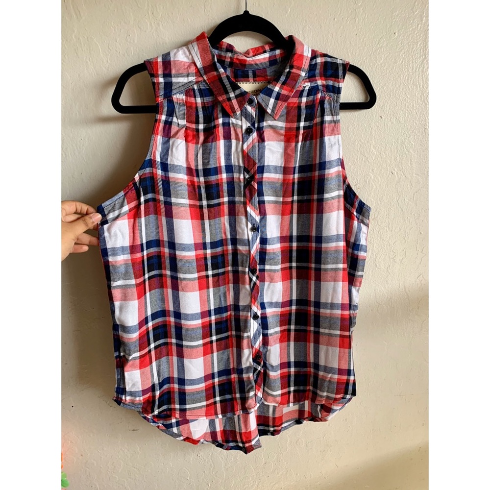 NWT Sleeveless Plaid Top By Arizona Jean